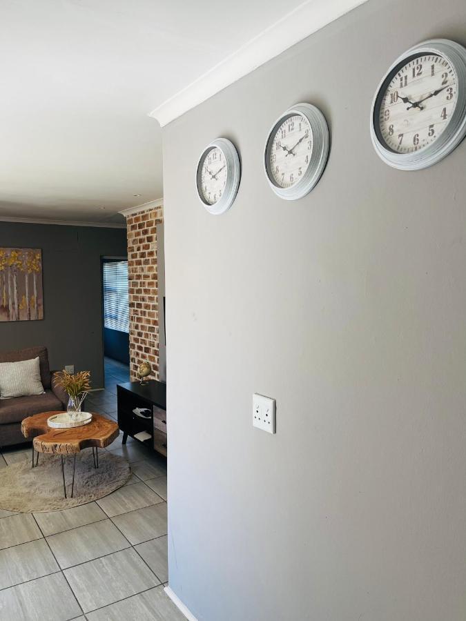 Apartamento Otis Self Catering Walvis Bay Exterior foto