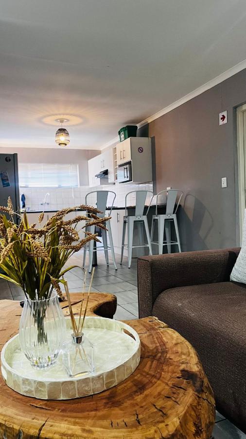 Apartamento Otis Self Catering Walvis Bay Exterior foto
