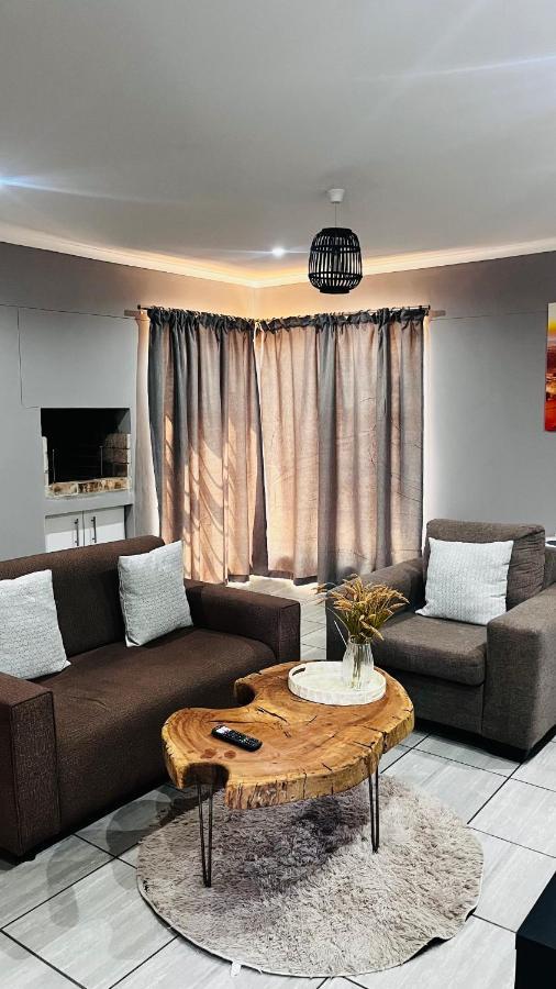 Apartamento Otis Self Catering Walvis Bay Exterior foto